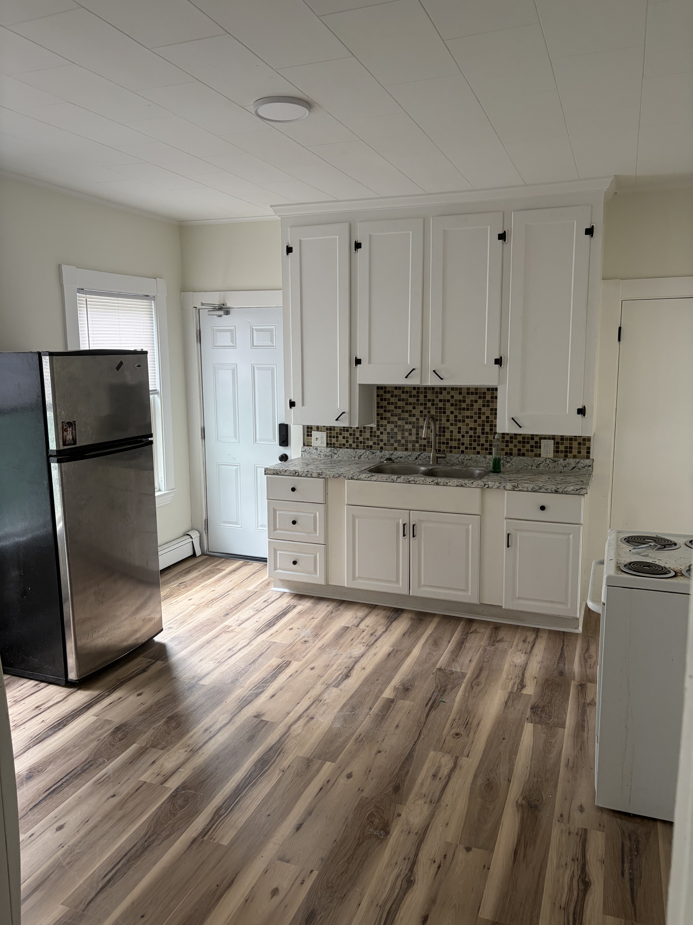 195 Holland Street - 3
