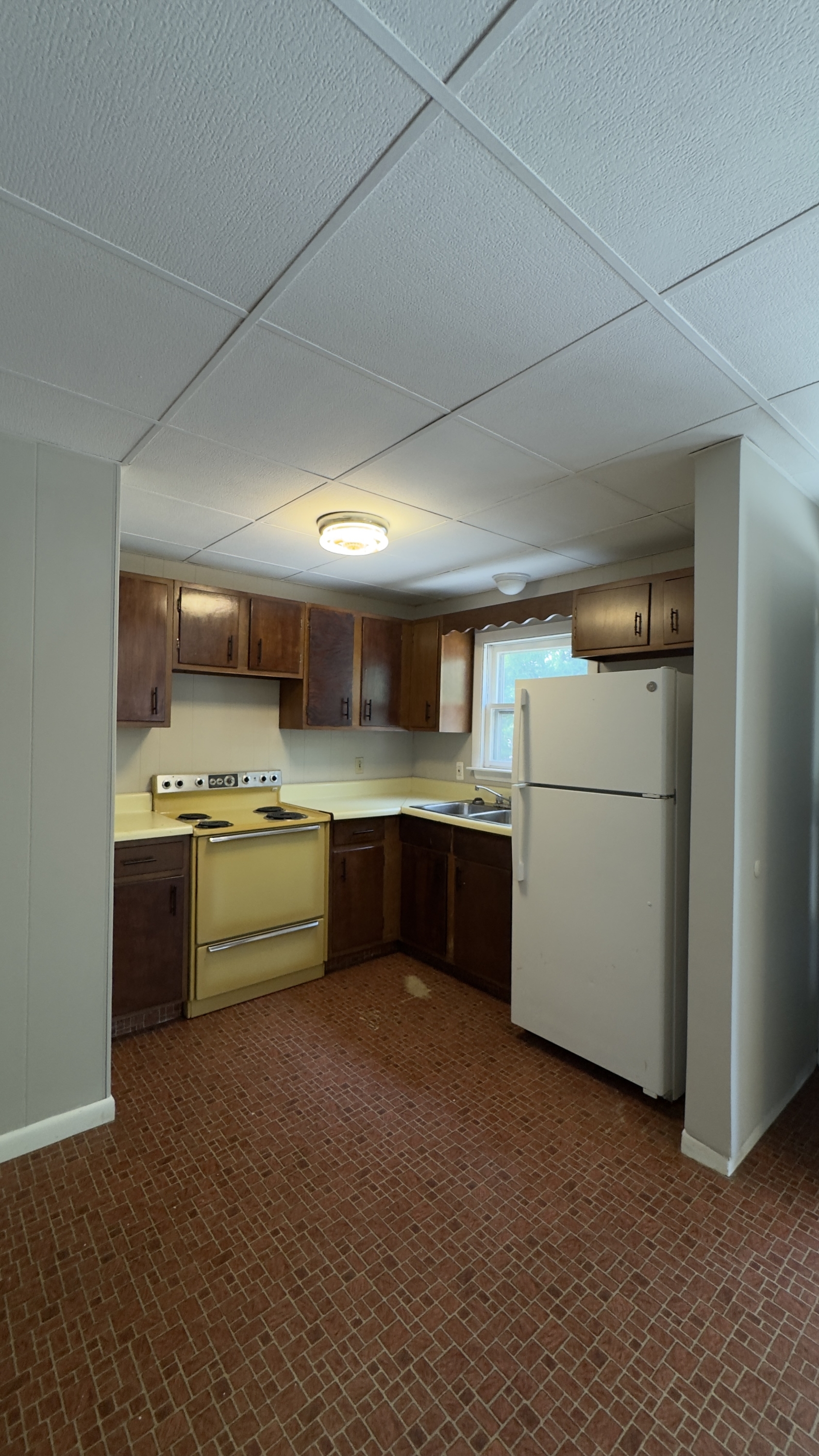 2 - 6 Pico Terrace - 6
