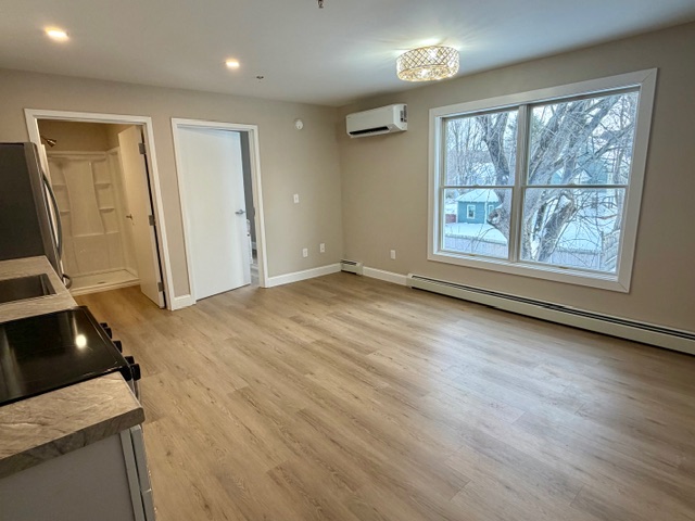 313 State Street - 7