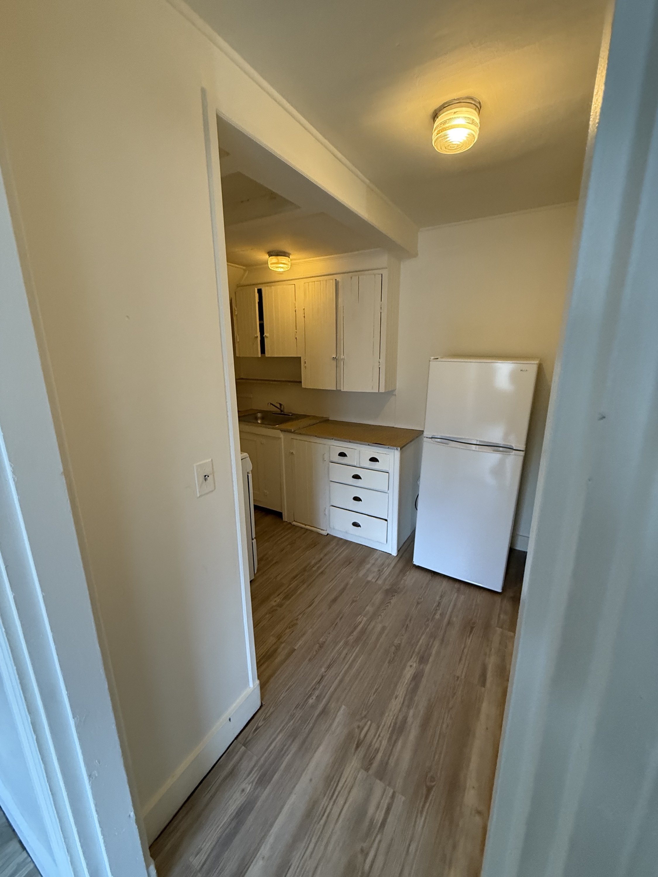 40 Pleasant Street - 5