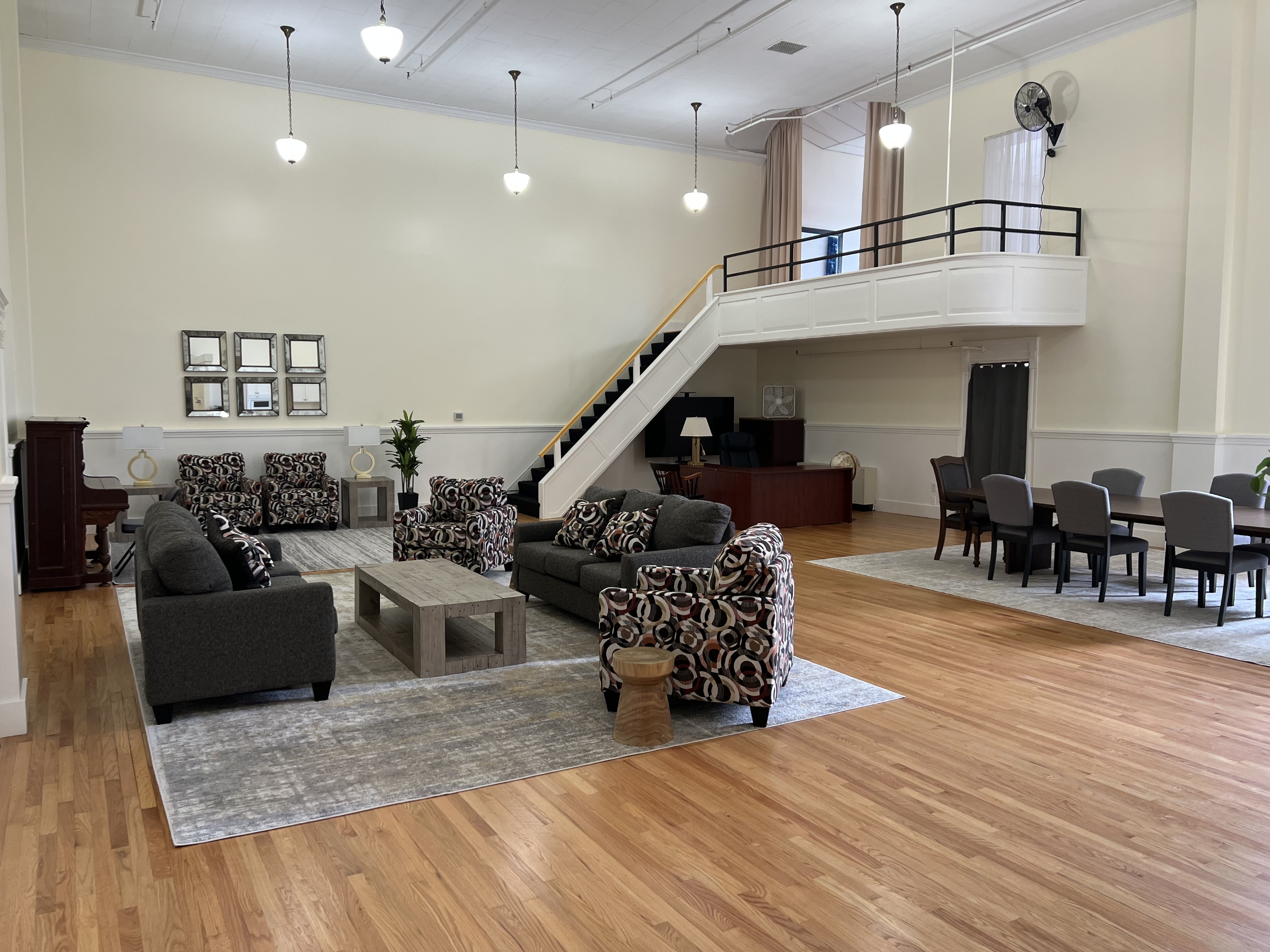 24 Common Street - Suite 306